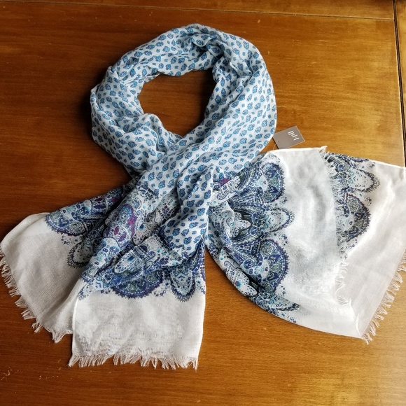J.Jill Light Mosaic Scarf - cream, blues & a hint of maroon - Picture 3 of 8